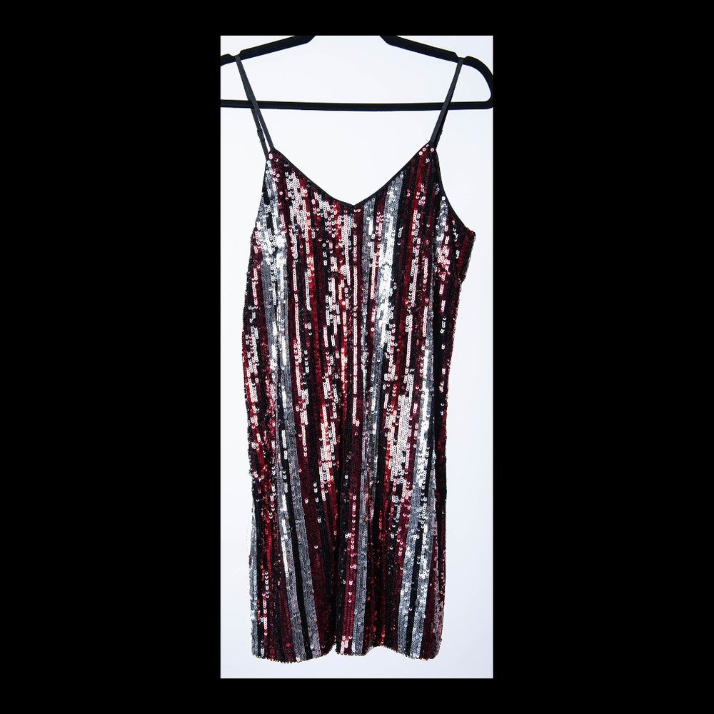 Bar III Red Black Silver Stripe Sequined Sleeveless Mini Bodycon Dress S NWT